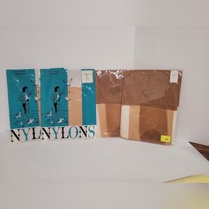 New Old Stock Pantyhose. Lot Of 4 Packs